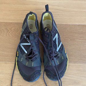 New Balance Minimus Trail 10v1